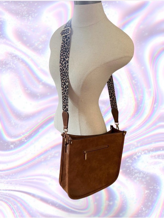 Handbags - Women’s Brown Crossbody Bag with Leopard Print Strap